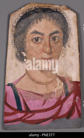 Maman Portrait d'une femme. Date/Période : Ca. 170 - 200. De Bord. Tempera sur bois. Hauteur : 349 mm (13.74 in) ; Largeur : 213 mm (8,38 in). Auteur : Inconnu. Banque D'Images