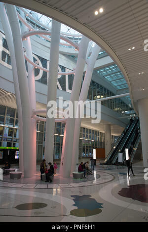 Le nouveau centre de transit de Salesforce dans le centre-ville de San Francisco, Californie Banque D'Images