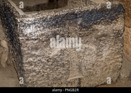 Le tombeau de l'Empereur Kaleb, Axum, Ethiopie montrant cross Banque D'Images