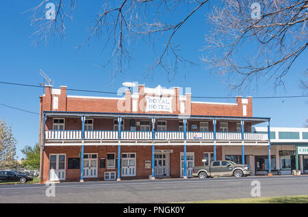 Pays Ville Pub, Dunedoo, NSW Australie. Banque D'Images