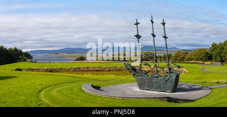 Le Comté de Mayo, République d'Irlande - 20 août 2018 : une vue sur le National Famine Monument à Westport, Comté de Mayo, Irlande. Banque D'Images