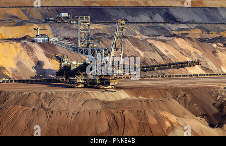 Un godet excavateur à roue utilisés dans l'exploitation de mines. Banque D'Images