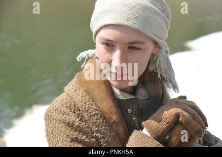 Titre original : LE CHEMIN DU RETOUR. Titre en anglais : LE CHEMIN DU RETOUR. Année : 2010. Réalisateur : Peter Weir. Stars : Saoirse Ronan. Credit : EN ROUTE / Album Banque D'Images