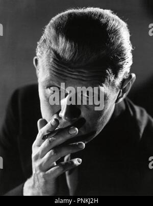 Titre original : baiser de la mort. Titre en anglais : baiser de la mort. Année : 1947. Réalisateur : Henry Hathaway. Stars : Richard Widmark. Crédit : 20TH CENTURY FOX / Album Banque D'Images