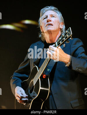 Co-fondateur de Pink Floyd Roger Waters effectue au cours de la Face Cachée de la lune à la Philips Arena d'Atlanta, en Géorgie le 22 mai 2007 Crédit : Chris McKay/MediaPunch Banque D'Images