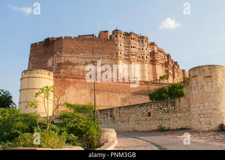 Fort de Mehrangarh ou Mehran (15e siècle), situé à Jodhpur, Rajasthan, est l'un des plus grands forts en Inde Banque D'Images