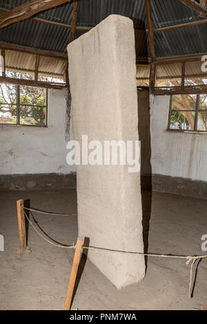 Tablet inscrits en grec, & Sabéen Ge'ez, King's Park Izana, Axum, Ethiopie Banque D'Images