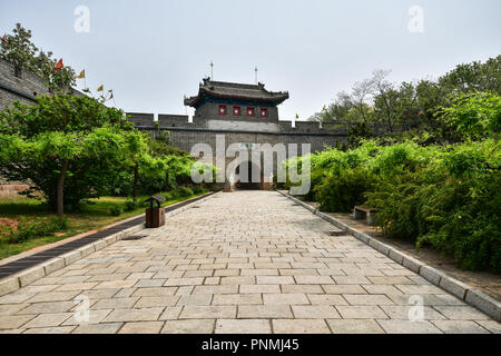 Laolongtou, ancienne chef des Dragons, Shanghai, Qinhuangdao Shanhaiguan, Col, Province de Hebei, Chine. Banque D'Images