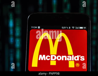 16 septembre 2018 - Kiev, Ukraine - McDonald's logo vu affichée sur smart phone (crédit Image : © Igor Golovniov/SOPA des images à l'aide de Zuma sur le fil) Banque D'Images
