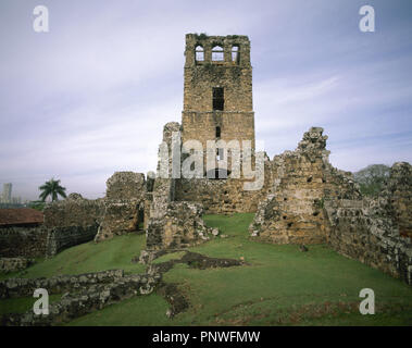 Le PANAMA. CIUDAD DE PANAMA. Vista de las RUINAS DEL ANTIGUO PANAMA, primer asentamiento español en el Pacífico, fundado en 1519 por Pedrarias Dávila. (PATRIMONIO DE LA HUMANIDAD) . Banque D'Images