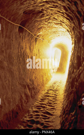 La Turquie. La ville souterraine de Kaymakli. Tunnel. Région de Cappadoce. Banque D'Images