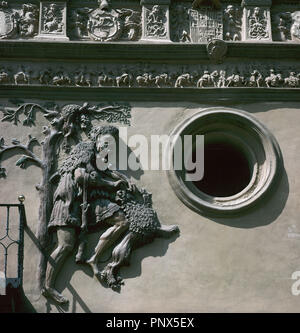 Douze Travaux d'Hercule. Premier travail : tuer le lion de Némée et prendre leur peau. 16e siècle. L'Hôtel de ville. Tarazona. L'Aragon. L'Espagne. Banque D'Images