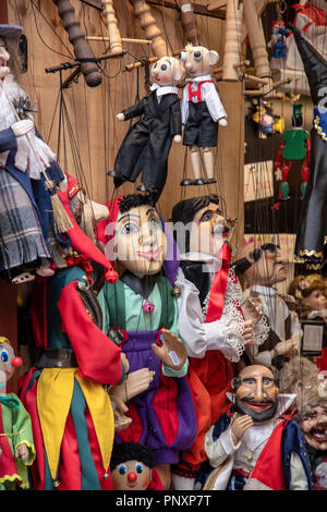 Czech marionettes sculpté à la main à vendre à Prague, République Tchèque Banque D'Images