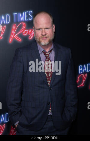 Joss Whedon assiste à la première de la 20th Century Fox's "mauvaise fois au El Royale' au théâtre chinois de Grauman le 22 septembre 2018 à Hollywood, Californie. Banque D'Images