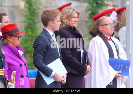 Bramham Park, Royaume-Uni. 22 Sep, 2018. Hugh Grosvenor le 7e duc de Westminster assiste à une consécration publique et présentation d'un nouveau guidon à la Queens propre Yeomanry, a également assisté par SAR le Prince de Galles à Bramham Park à Londres 22 septembre 2018 Credit : Yorkshire Pics/Alamy Live News Banque D'Images