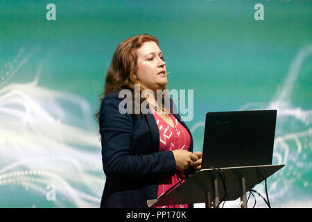 Chercheur IA Licence de Beth, expliquer au sujet de ce que les machines peuvent nous dire sur l'être humain, sur le stade de la technologie, au New Scientist vivre Banque D'Images