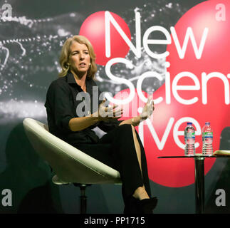 Réalisateur de Rory Kennedy de la NASA revisite de réalisations extraordinaires et se tourne vers l'avenir, sur le Cosmos, au New Scientist vivre Banque D'Images