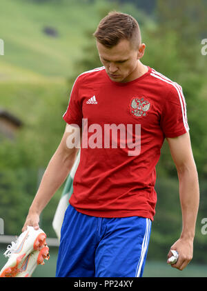 Neustift, Tyrol, Autriche - le 22 mai 2018. Joueur de football russe Denis Cheryshev au cours de camp d'entraînement à Neustift im Stubaital, Autriche. Banque D'Images