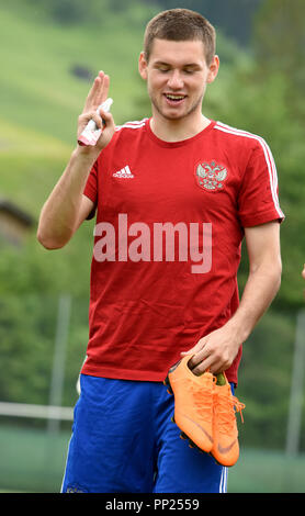 Neustift, Tyrol, Autriche - le 22 mai 2018. Joueur de football russe Alexander Tashaev au cours de camp d'entraînement à Neustift im Stubaital, Autriche. Banque D'Images