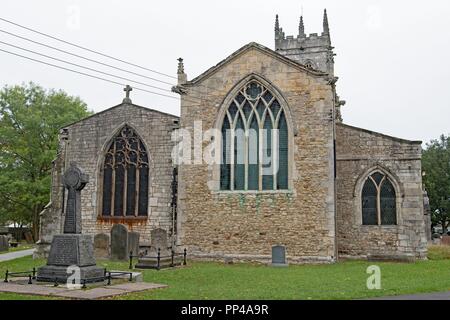 La capture de St Jean le Baptiste's Church, Wadworth, dans le Yorkshire du Sud. Banque D'Images