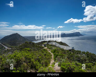 La péninsule du Cap en direction de Cape Town à partir de Cape Point dans le parc national de Cape Point, Afrique du Sud Banque D'Images