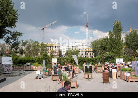 La Nordbahn-Halle a été développée comme une utilisation provisoire comme Partie du projet de développement 'Mischung:Nordbahnhof' Banque D'Images