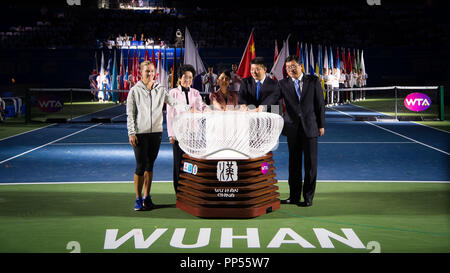 Wuhan, Chine. Wuhan, Chine. 23 septembre 2018 - Angélique Kerber de l'Allemagne à la 2018 Dongfeng Motor Wuhan ouvrir le tournoi de tennis WTA Premier 5 Crédit : AFP cérémonie d7/ZUMA/Alamy Fil Live News Banque D'Images