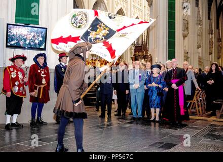 Den Bosch, aux Pays-Bas. 29Th Sep 2018. La princesse Beatrix des Pays-Bas à l'Sint-Janskathedraal à Den Bosch, le 23 septembre 2018, pour assister à un concert de jubilé en l'honneur des 700 ans de l'Illustre Lieve Vrouwe Broederschap (ILVB) Photo : Albert Nieboer/ Pays-Bas OUT/Point de vue OUT | Crédit : dpa/Alamy Live News Banque D'Images