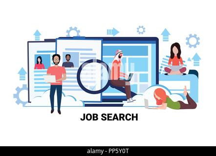 Mélanger la race les gens à la recherche job concept directeur des ressources humaines choisissez Reprendre CV candidat professionnel télévision personnage mâle horizontale travailleur Illustration de Vecteur