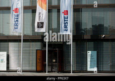 Un logo affiche à l'extérieur du siège de l'Erste Group Bank et la Fondation ERSTE (ERSTE Stiftung) à Vienne, Autriche, le 6 septembre 2018. Banque D'Images