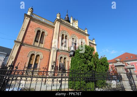 Novi Sad, Serbie - ville dans la région de Voïvodine. Vieux palais. Banque D'Images