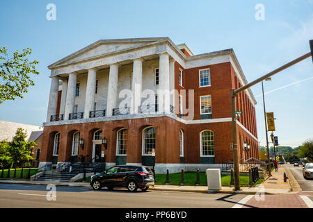 Nous joindre Bureau de poste et palais de justice, 116, rue Principale Nord, Harrisonburg, Virginie Banque D'Images