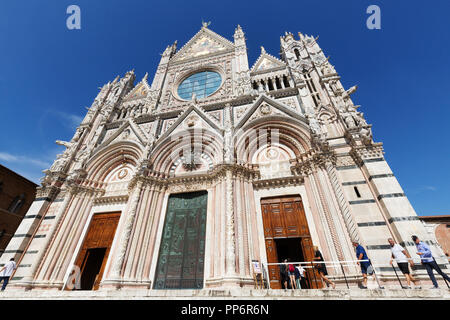 La Cathédrale de Sienne, ou Duomo Sienne, extérieur, Siena, Italie Europe Banque D'Images