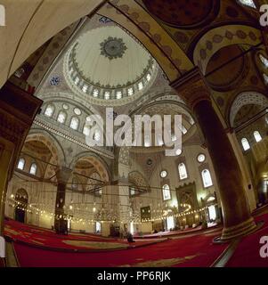 La Turquie. Istanbul. Bayezid II Mosque. Construit en 1501-1512 par Yakoub ben Sultan Sah Sah. À l'intérieur. Banque D'Images