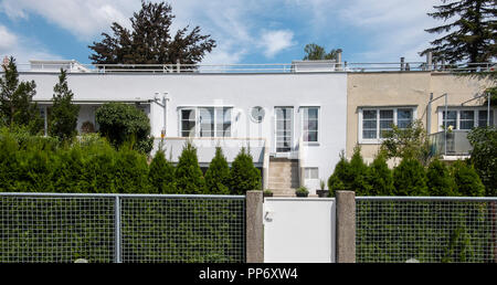 Le Werkbundsiedlung à Vienne est un modèle de domaine de logement dans Vienne-Hietzing qui a été ouvert en 1932 et est maintenant en grande partie Propriété de l'Administration de la ville de Vienne Banque D'Images