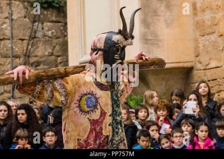 Demonio,baile de los cossiers, baile, majorquin populaires Algaida, Mallorca, Islas Baleares, Espagne. Banque D'Images