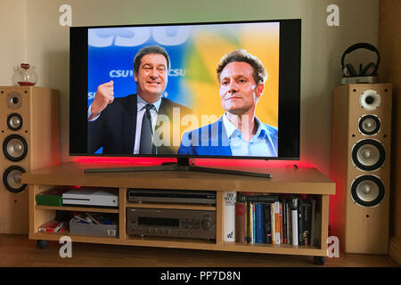 FOTOMONTAGE duel TV avant d'élection d'État de Bavière : le 26 septembre, il s'agit de la télévision bavaroise (BR) pour le grand duel de la télévision top candidats Markus SOEDER (CSU, Premier Ministre de la Bavière), et Ludwig Hartmann (re, Buendnis90/Les Verts). Dans le monde d'utilisation | Banque D'Images