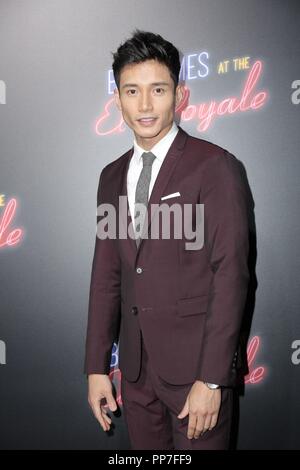 Manny Jacinto aux arrivées de mauvais moments à l'EL ROYALE Premiere, Théâtre chinois de Grauman (autrefois Grauman's), Los Angeles, CA Septembre 22, 2018. Photo par : Priscilla Grant/Everett Collection Banque D'Images