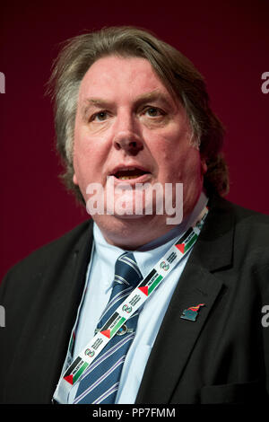 Liverpool, Royaume-Uni. Sep 24, 2018. Tony Burke, secrétaire général adjoint de Unite the Union, prend la parole à la conférence du parti travailliste à Liverpool. Credit : Russell Hart/Alamy Live News Banque D'Images