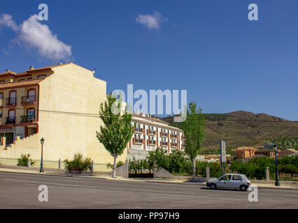 Appartements récemment construits dans la ville rurale d'Oria, province d'Almeria, Espagne Banque D'Images