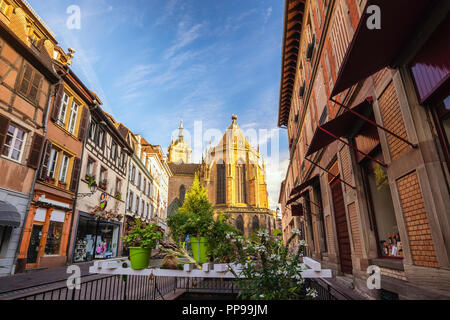 Colmar France, ville à la Cathédrale Saint Martin Banque D'Images