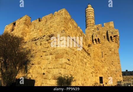 Israël. Jérusalem. Tour de David, ancienne citadelle construite au 2ème siècle avant J.-C. et reconstruite plusieurs fois. Banque D'Images