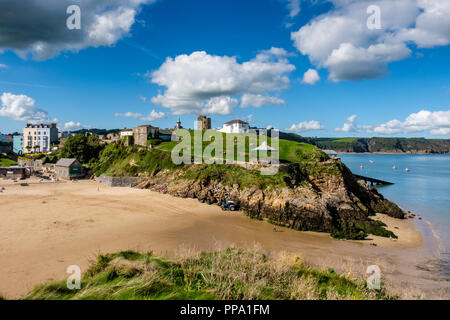 Tenby South Beach vu de St Catherine' Fort, Tenby, Pembrokeshire, Pays de Galles Banque D'Images