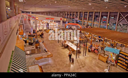 L''aéroport de Milas Bodrum et hall des départs internationaux, province de Mugla, Turquie. Banque D'Images