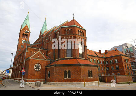 La Basilique de Notre Mère de Miséricorde (Slovène : Bazilika Matere Usmiljenja), l'église franciscaine dans Maribor, Slovénie ville Banque D'Images