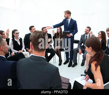 L'équipe d'affaires à la session sur le renforcement des équipes. Banque D'Images