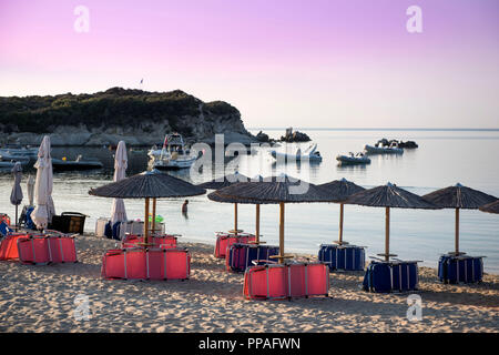 Plage de Kalamitsi Sithonia, Halkidiki en Grèce Banque D'Images