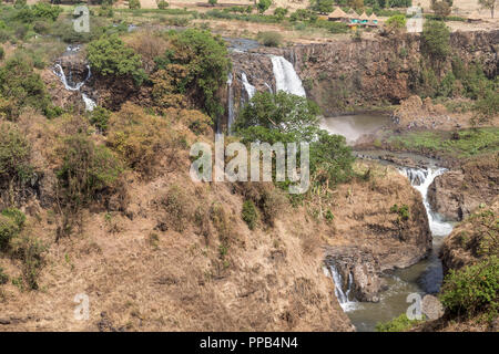 Tis Abay (Fumée du Nil) aka Tis Isat (l'eau qui fume), du Nil Bleu en Ethiopie, waterfallls Banque D'Images