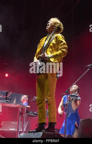 Las Vegas, Nevada, USA. 29Th Sep 2018. RICHARD REED PARRY et SARAH NEUFELD d'Arcade Fire au cours de la vie est belle musique Festival à Las Vegas, Nevada Crédit : Daniel DeSlover/ZUMA/Alamy Fil Live News Banque D'Images