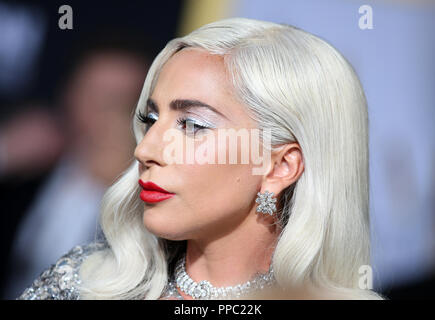 Los Angeles, CA, USA. Sep 24, 2018. Lady Gaga, au Los Angeles premiere d'une étoile est née au Shrine Auditorium à Los Angeles en Californie le 24 septembre 2018. Credit : Faye Sadou/Media Punch Los Angeles, Ca Septembre 24 : Lady Gaga, au Los Angeles Premiere d'une étoile est née Au Shrine Auditorium à Los Angeles en Californie le 24 septembre 2018. Credit : Faye Sadou/media/Alamy Punch Live News Banque D'Images